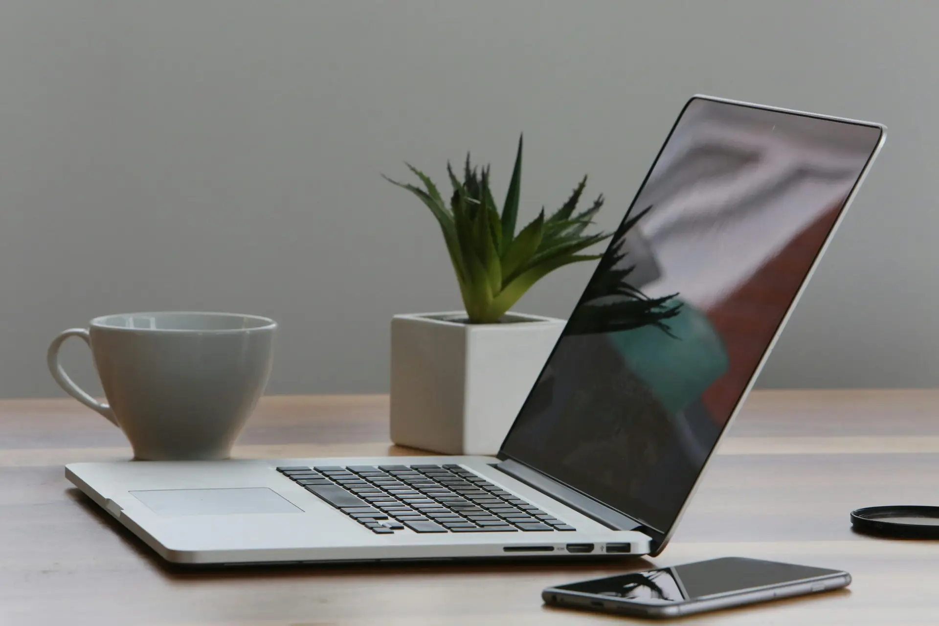 Dell Laptops vs HP Laptop